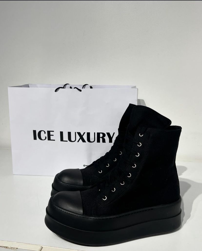 Black High Sneaker